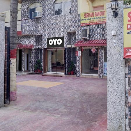 Super Hotel O Om Shriyam Banquet And Heritage Patna  Dış mekan fotoğraf